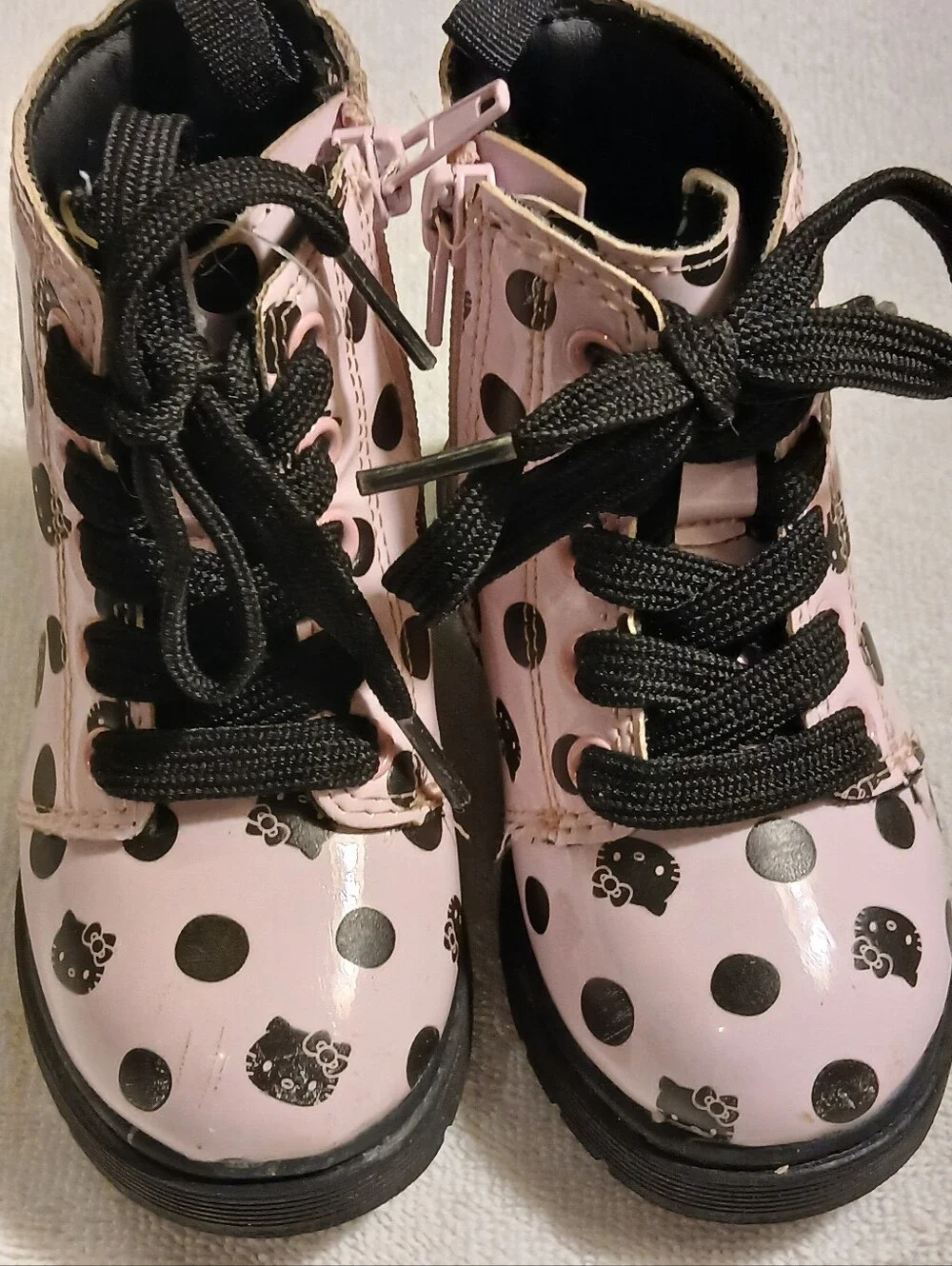 Hello Kitty Pink Polka Dot Toddler Size 6 Lace-Up Boots. FF#392